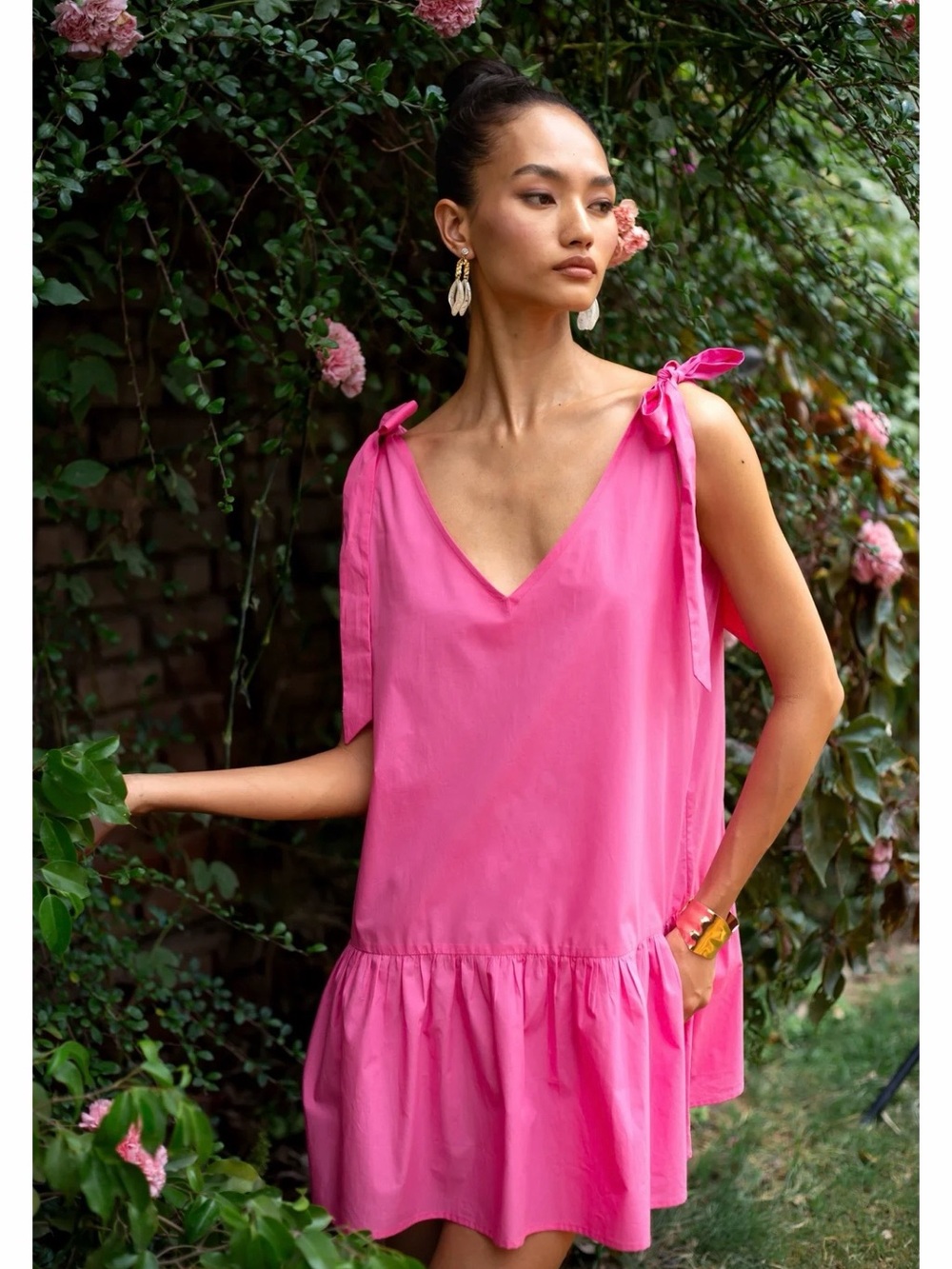 Beyond By Vera Maci Pink Dress Size Small NWT